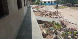Afronden publieke school in Mkuranga